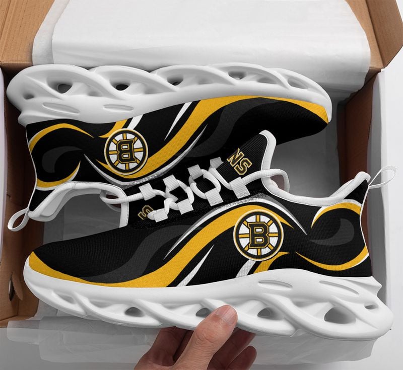 Boston Bruins Wavy Style Max Soul Shoes NEW054764