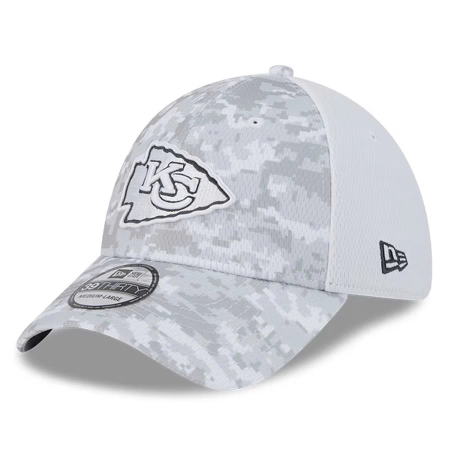 New Era White Kansas City Chiefs Salute To Service Digital Camo 39THIRTY Flex Hat